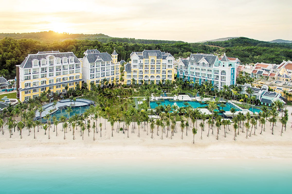 Khách sạn 5 sao, thiên đường check in JW Marriott Phú Quốc Emerald Bay Resort & Spa tại Bãi Kem